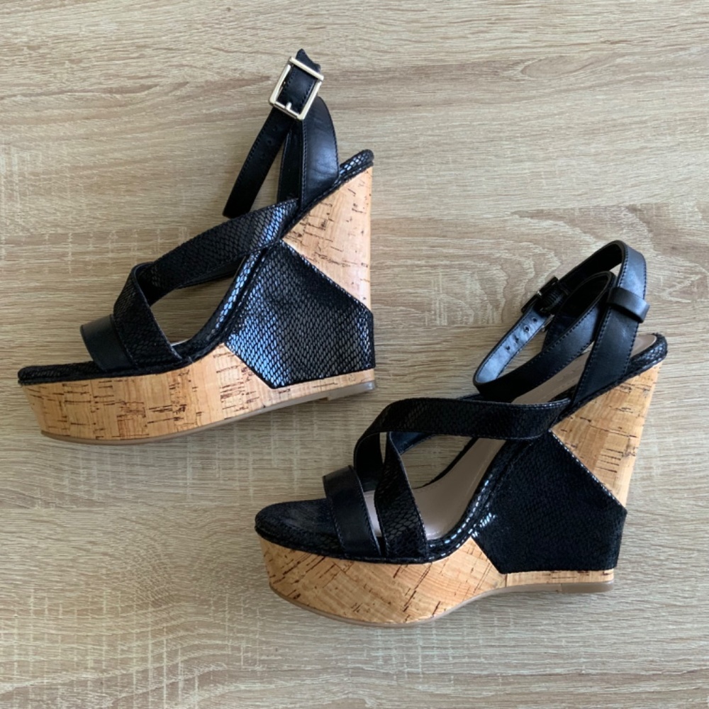 BCBGeneration Platform Wedge Sandals Size 6 - Picture 2 of 6